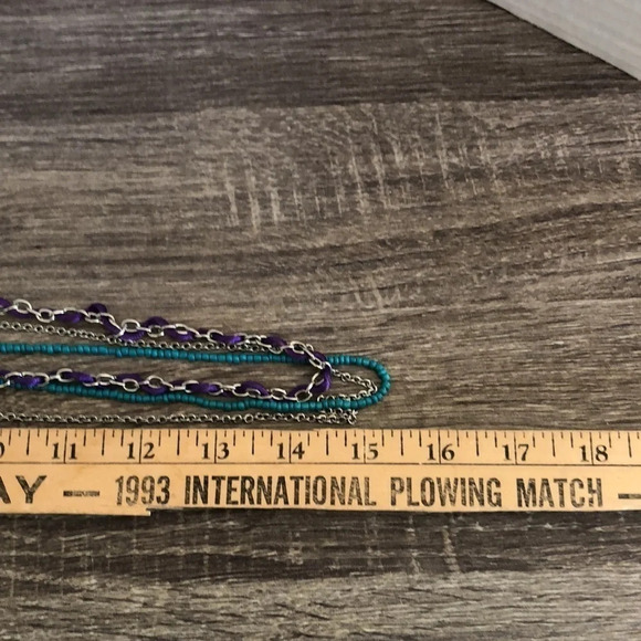 Three  Strand Necklace - Picture 4 of 4